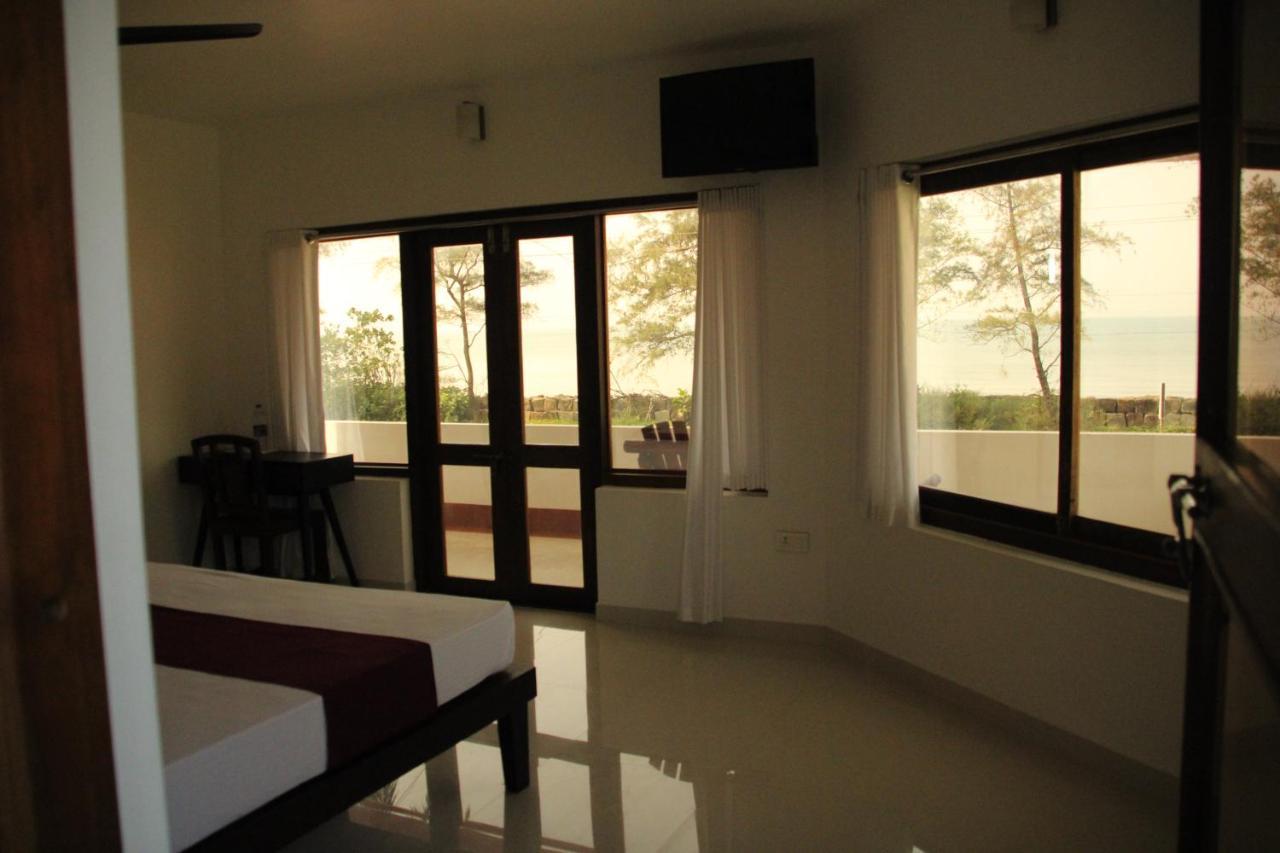 Petit Elephant Cherai Beach Exterior photo